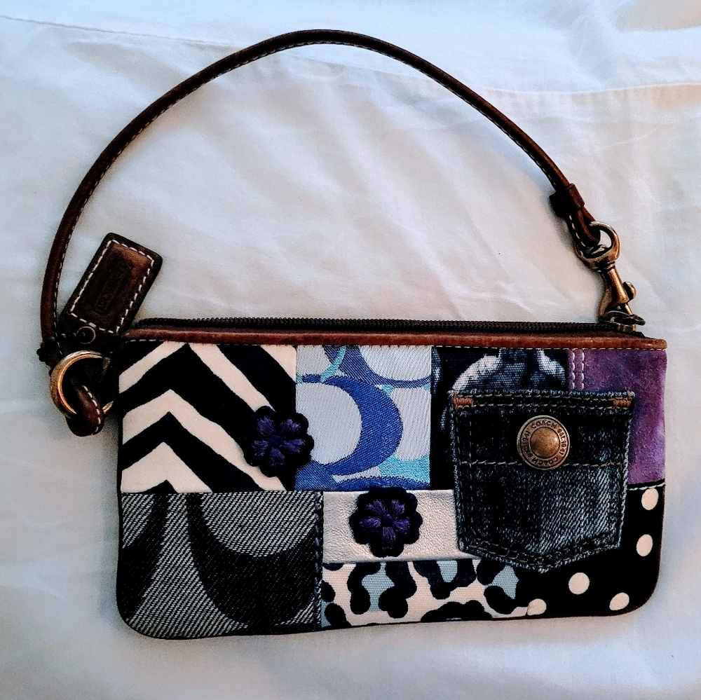 Coach 2008 wristlet or wallet